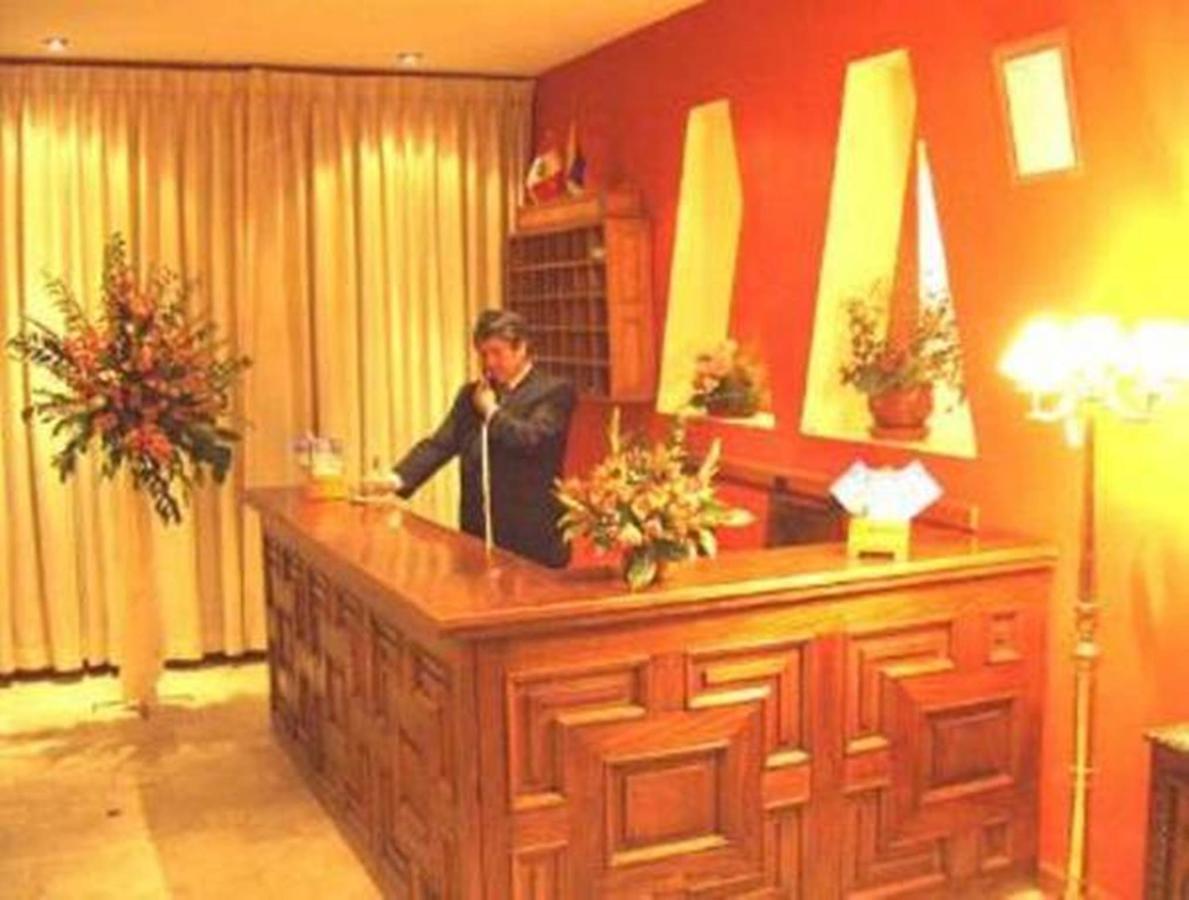 Tambo Hotel Cuzco Buitenkant foto