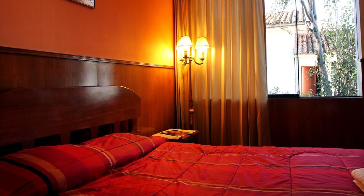 Tambo Hotel Cuzco Buitenkant foto